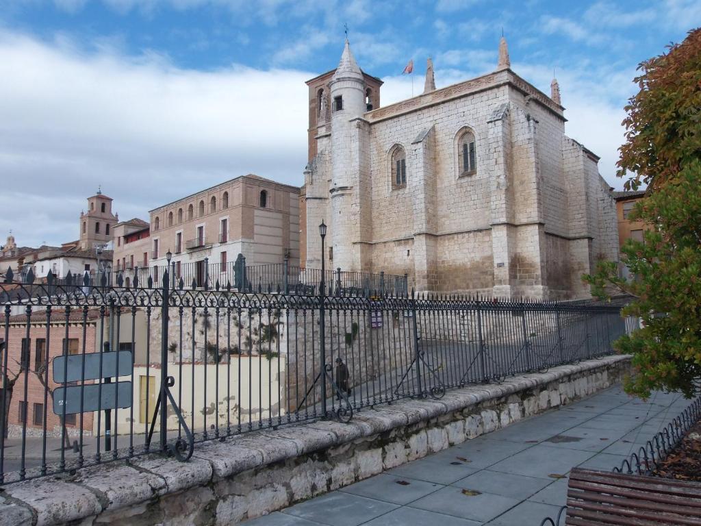 Hostal-Restaurante San Antolin Tordesillas Εξωτερικό φωτογραφία